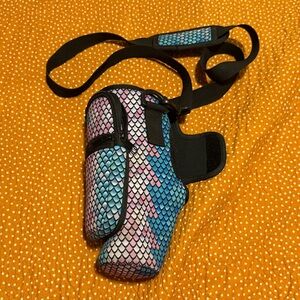 Mermaid Scale Crossbody Bottle Carrier in Pink & Blue
